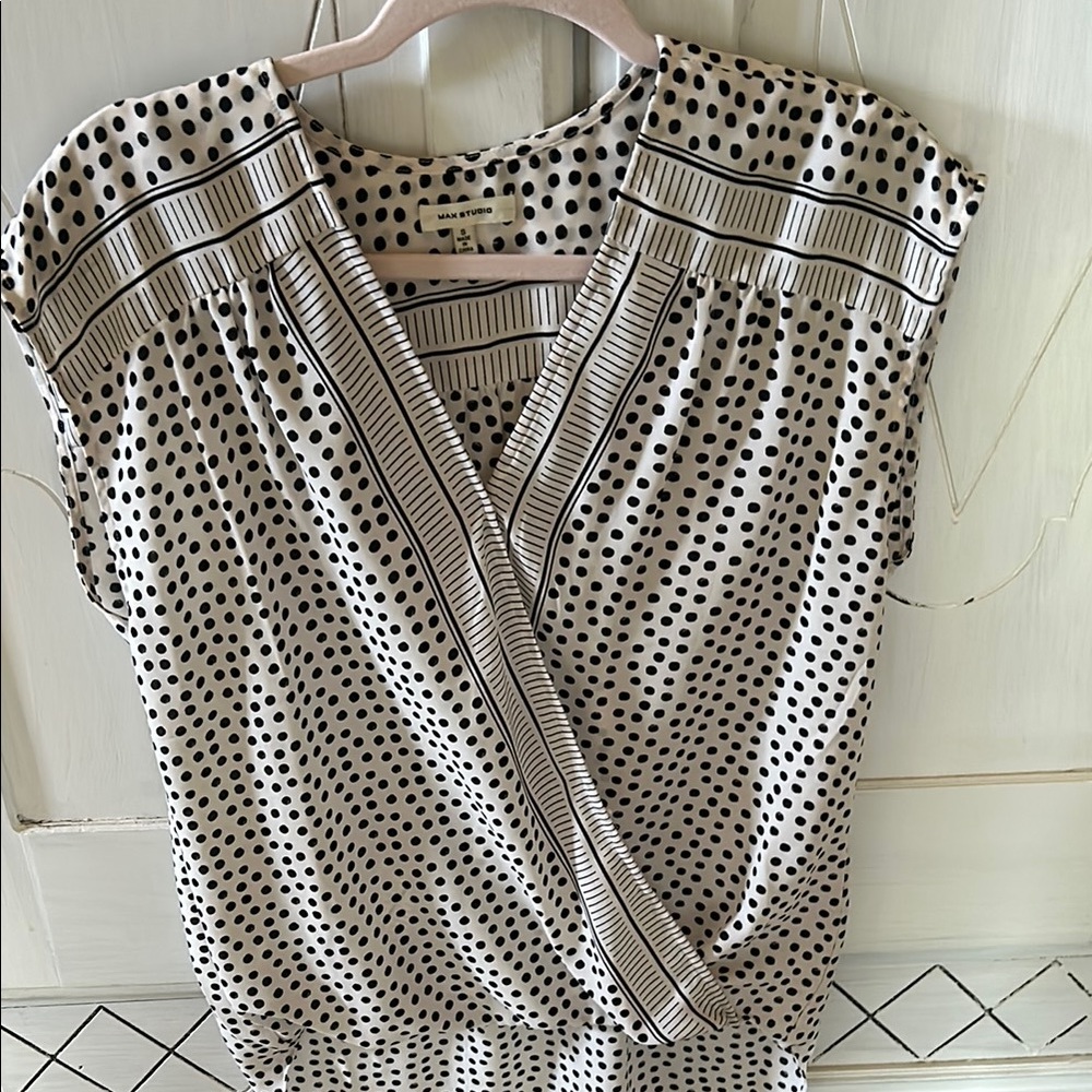 Max Studio Cream Wrap Cap Sleeve Blouse